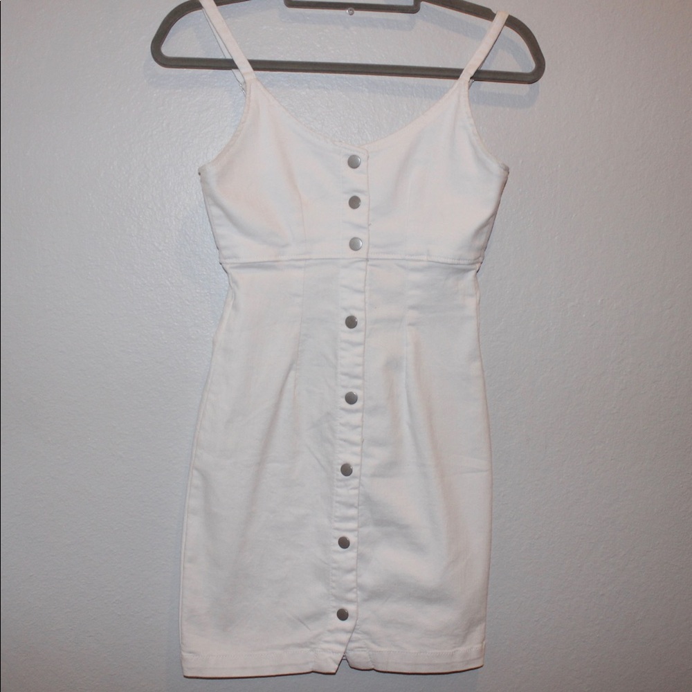 white button up dress